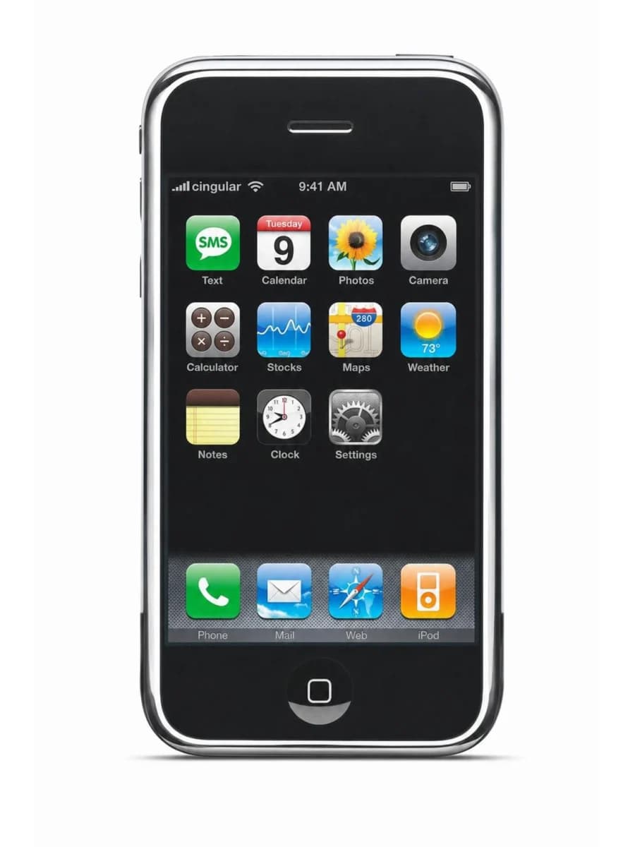 iPhone 13 128 ГБ чёрного цвета